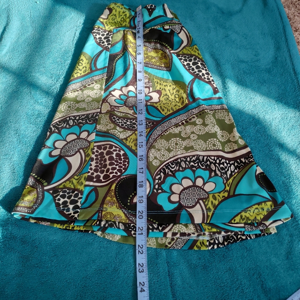 #Girls' Multi Color/Pattern XL Skirt - Picture 4 of 5
